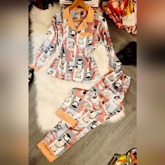 Clothing women - Picture 6 of 8